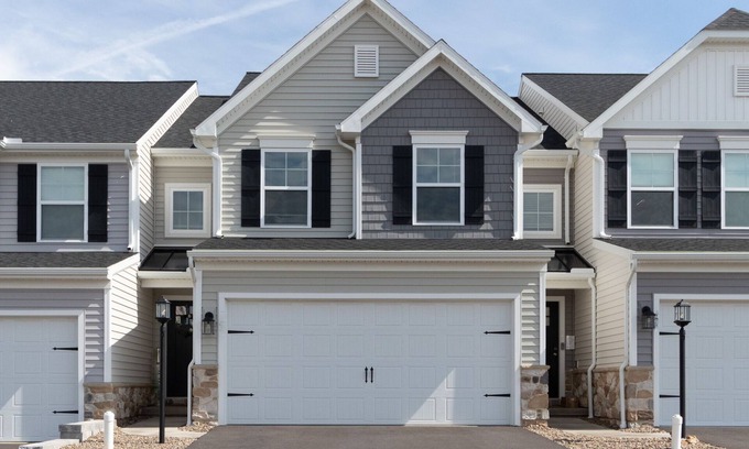 State College Casa | Happy Valley Hideaway: Your retreat minutes to Stadium, PSU campus & Downtown!