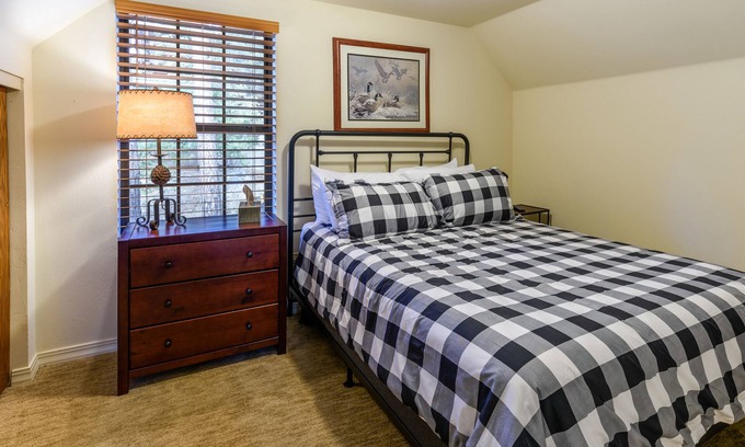Groom Creek Cabina | Haran's End cabin