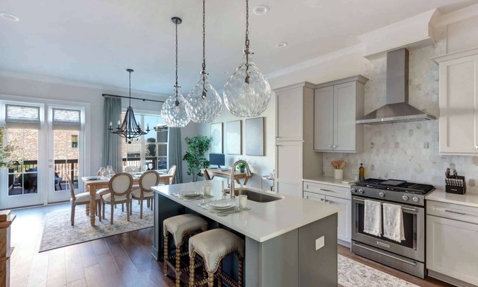 Hitch Village - Fred Wessels Homes Apartamento | Harbor Breeze, Luxurious | Modern | Steps to River