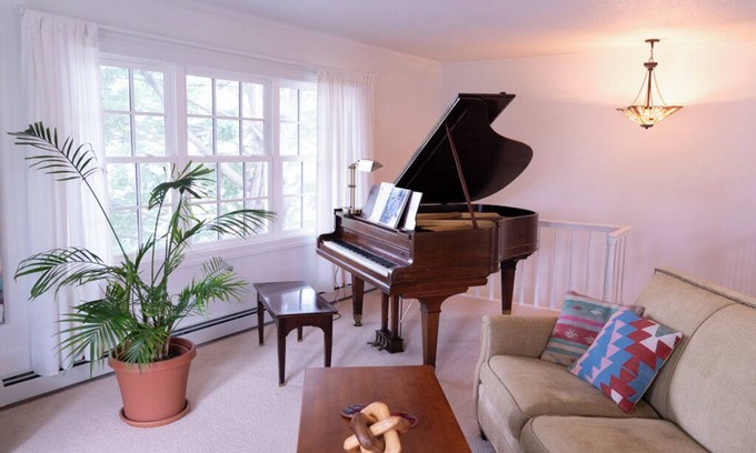 Pepin Apartamento | Harbor Hill Inn Cottage - Piano Suite