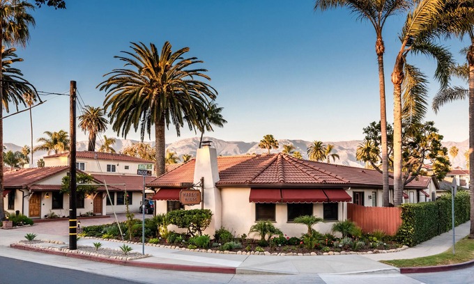 West Beach Hotel | Harbor House Inn
