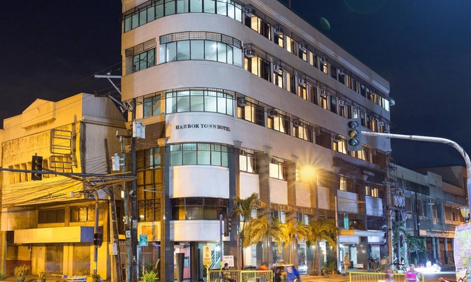 Iloilo City Proper Hotel | Harbor Town Hotel