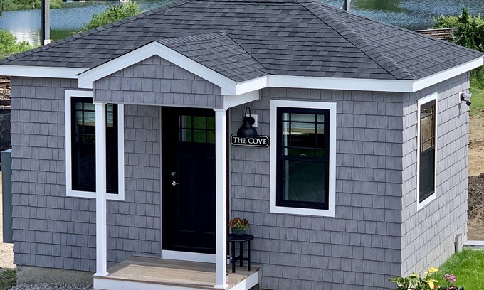 West Mystic Cabaña | Harbor View Landing, Mystic CT - The Cove Waterfront Cottage