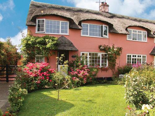 Winterton-on-Sea Casa | Harbour Cottage