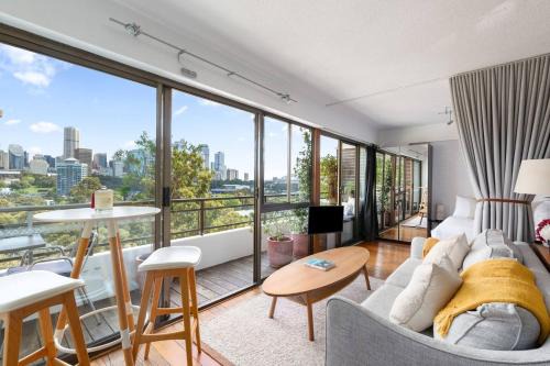 Potts Point Apartamento | Harbour Horizon - Iconic Skyline Retreat with Pool