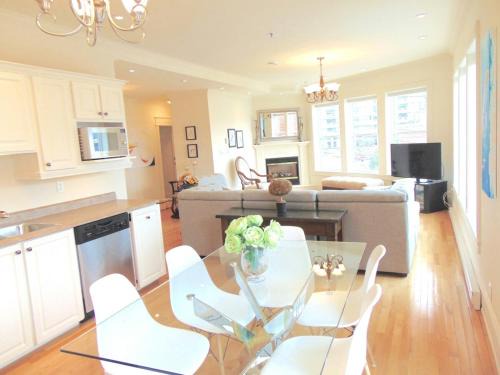 Downtown St. John's Apartamento | HarbourGate Condos & Studios