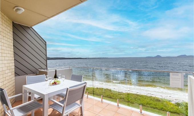 Soldiers Point Apartamento | Harbourside 15 right on the waterfront