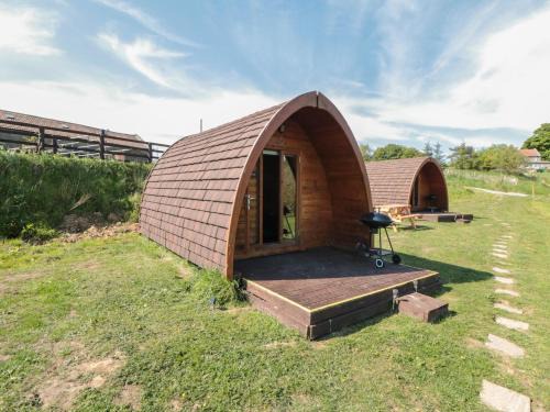 Scarborough Casa | Hare Pod