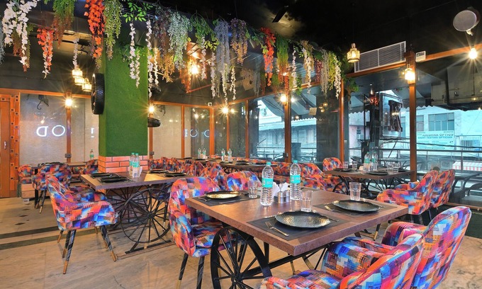 Paharganj Hotel | Hari Piorko Inn Express