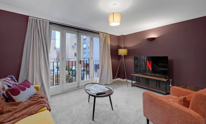 Ipswich Casa | Harland Haven: Spacious 4BR House in Ipswich