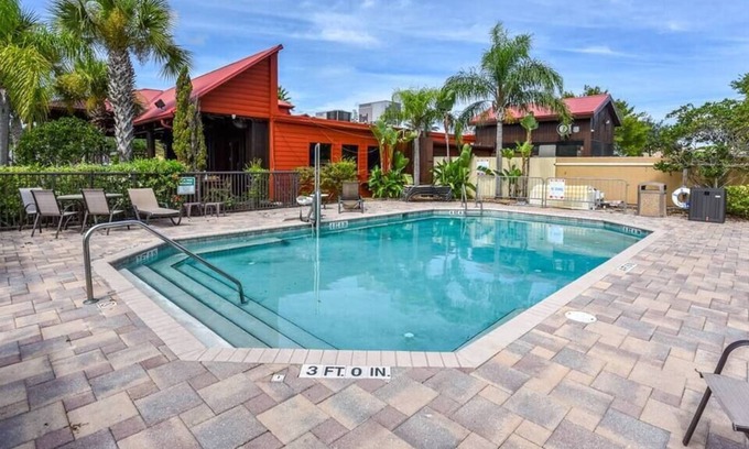 National Gardens Apartamento | Harley Treat near the Beach, pool, suite