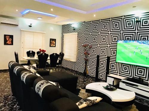 Ibadan Apartamento | Harmony Homes Ibadan: Modern 3BR Duplex in Oluyole