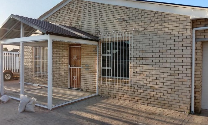 Cape Town Casa | Harmony Lawson Road