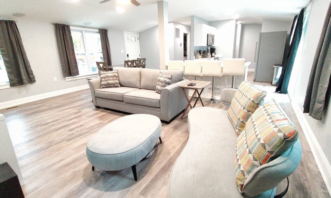 Kabletown Casa | Harpers Ferry Mountain Creekside Getaway - 3 Bedrooms 6 Beds