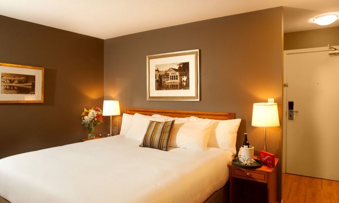 Harrison Hot Springs Apartamento | Harrison Beach Hotel Junior Suite + Balcony (Lake View)
