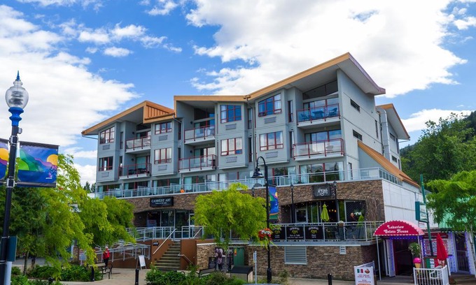Harrison Hot Springs Hotel | Harrison Beach Hotel