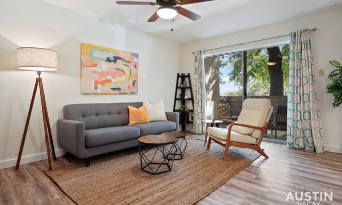 Highland Hills Condominio | Hart #206 xxxxxxxxxx