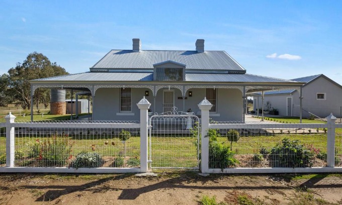 Indigo Valley Casa | Hart Cottage Farm Stay in Indigo Valley