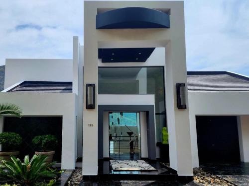 Kosmos Casa | Hartbeespoort Lifestyle Guest House