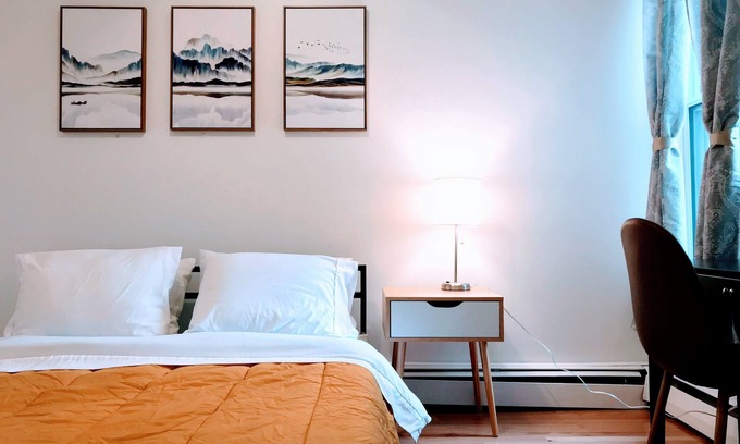 Lower Allston Apartamento | Harvard Business School, Starbucks, Trader Joe's, Buses and T, Charles River.