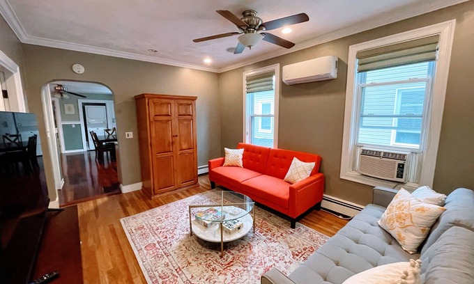 Lower Allston Apartamento | Harvard Allston 2FL 3-Bedroom 2-Bath Suite