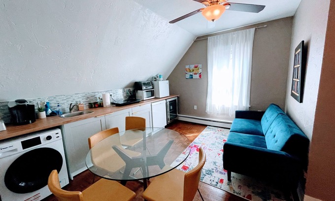 Lower Allston Apartamento | Harvard Allston Executive Suite Loft