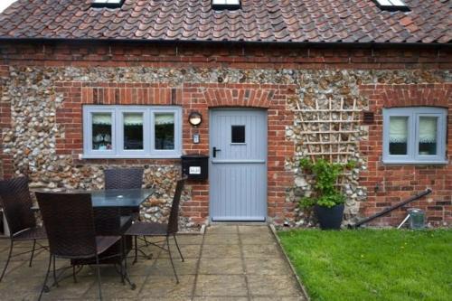 Barney Casa | Harvey Cottage
