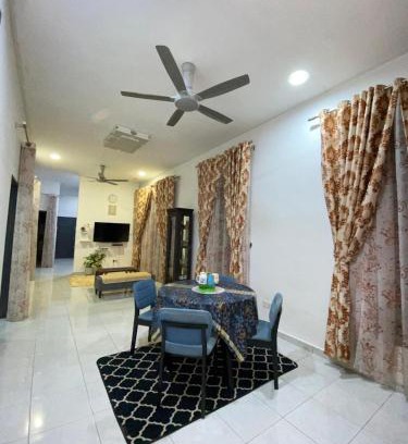Chukai Casa | HasYaa Homestay