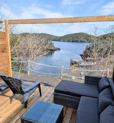 Newfoundland Casa | Hatchet Harbour Cottage