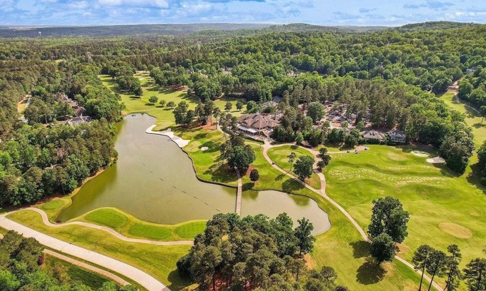 Chapel Hill Casa | Hatteras Cottage at Governor's Club