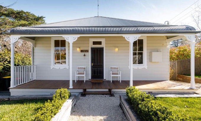Leura Casa | Hatton Ville Fireplace Village 5 Minutes Gardens