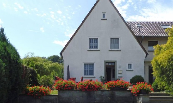 Luegde Casa | Haus am Berg der Osterräder by Interhome