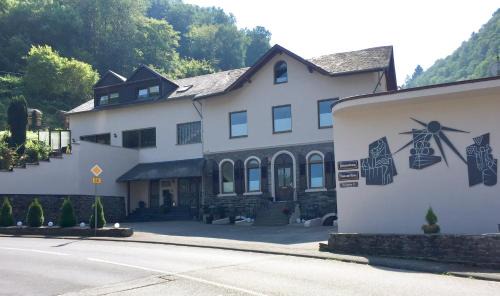 Bernkastel Apartamento | Haus am Hang