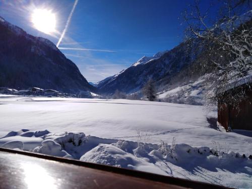 Kaunertal Apartamento | Haus am rechten Fleck