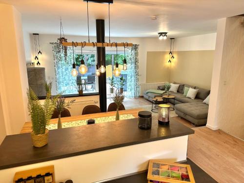 Stolberg Casa | Haus am Wald mit Whirlpool, Garten, Kamin und voll ausgestatteter Küche