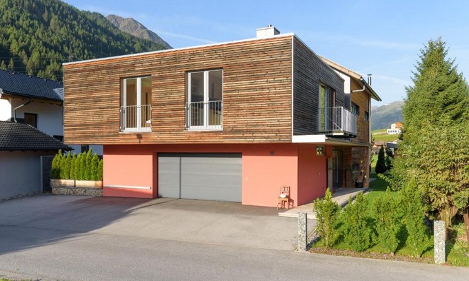 Pettneu am Arlberg Apartamento | Haus Arosa