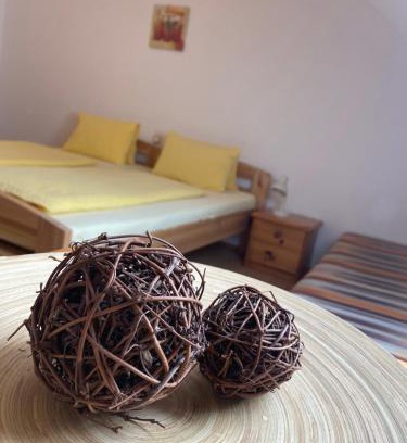 Loipersdorf bei Fuerstenfeld Apartamento | Haus Riegler