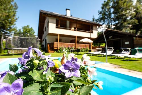 Siusi Apartamento | Haus Bergfrieden Seiser Alm Bahn