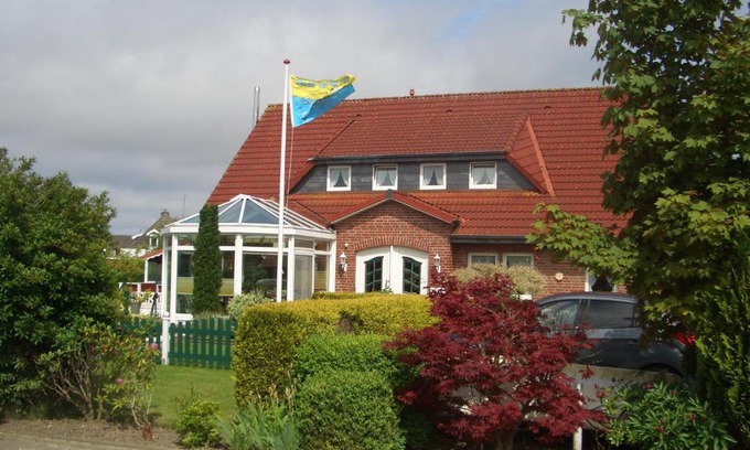 Neuharlingersiel Apartamento | Haus Delphin