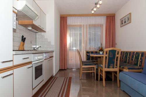 Wenns Apartamento | Haus Deutschmann