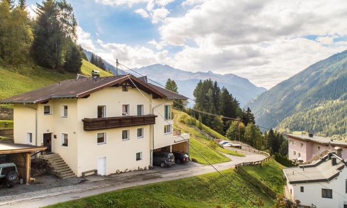 Tobadill Apartamento | Haus Hauser