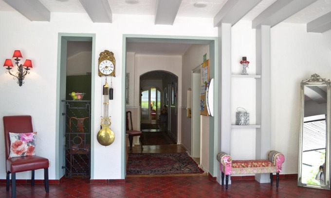 Bad Orb Cama Y Desayuno | Haus Helvetia