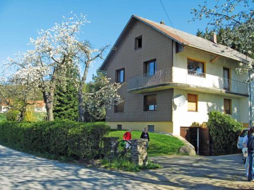 Neunburg vorm Wald Apartamento | Haus Hollerbusch