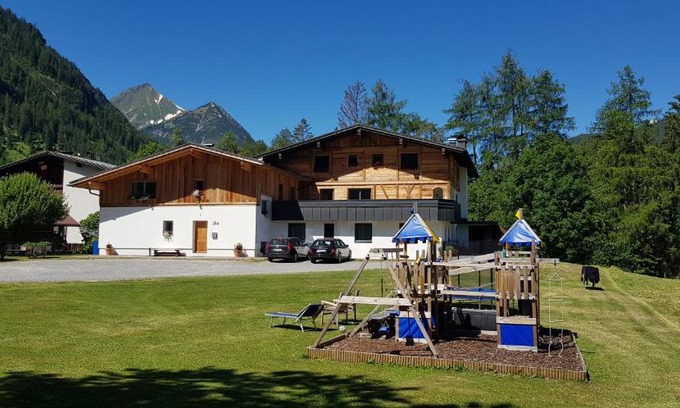 Bach Apartamento | Haus Huber