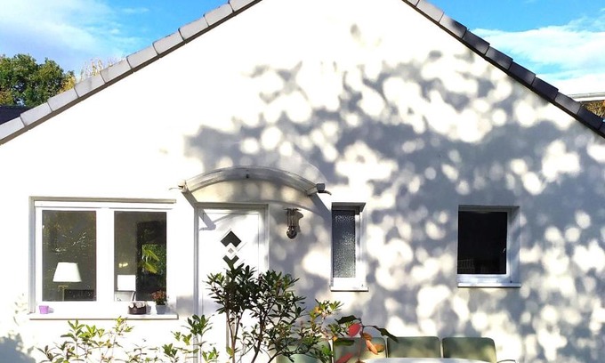 Refrath Casa | Haus-im-Garten-in-der-Naehe-von-Koeln-Messe