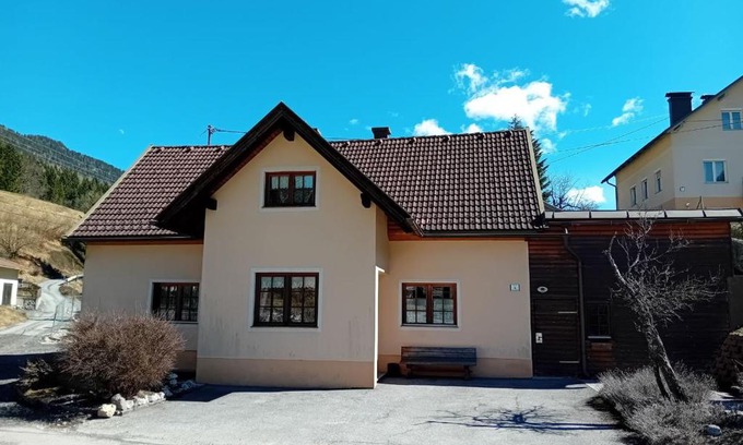 Huttendorf Apartamento | Haus in den Bergen! Österreichs Dorfperle