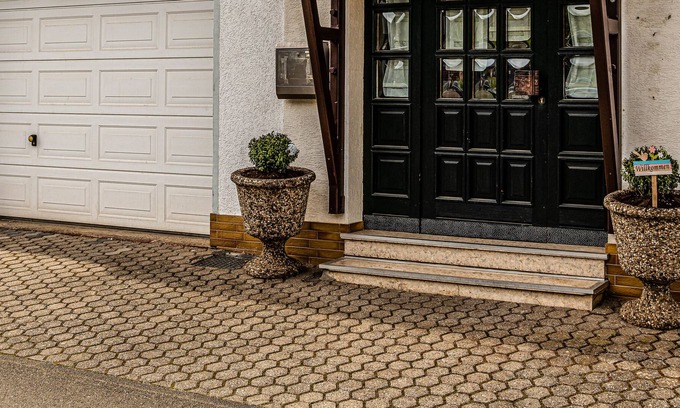 Burgen Casa | Haus Kamila