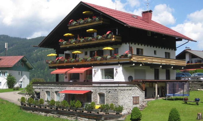 Riezlern Apartamento | Haus Keti