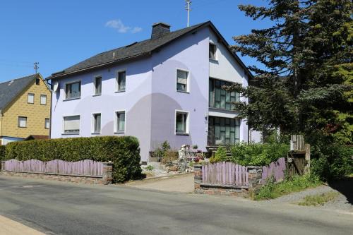 Nordhalben Apartamento | Haus Lila Welle