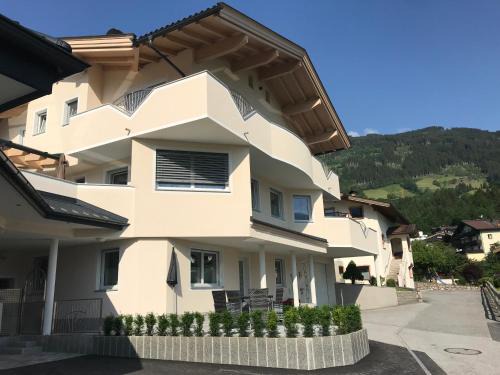 Fuegen Apartamento | Haus Markus
